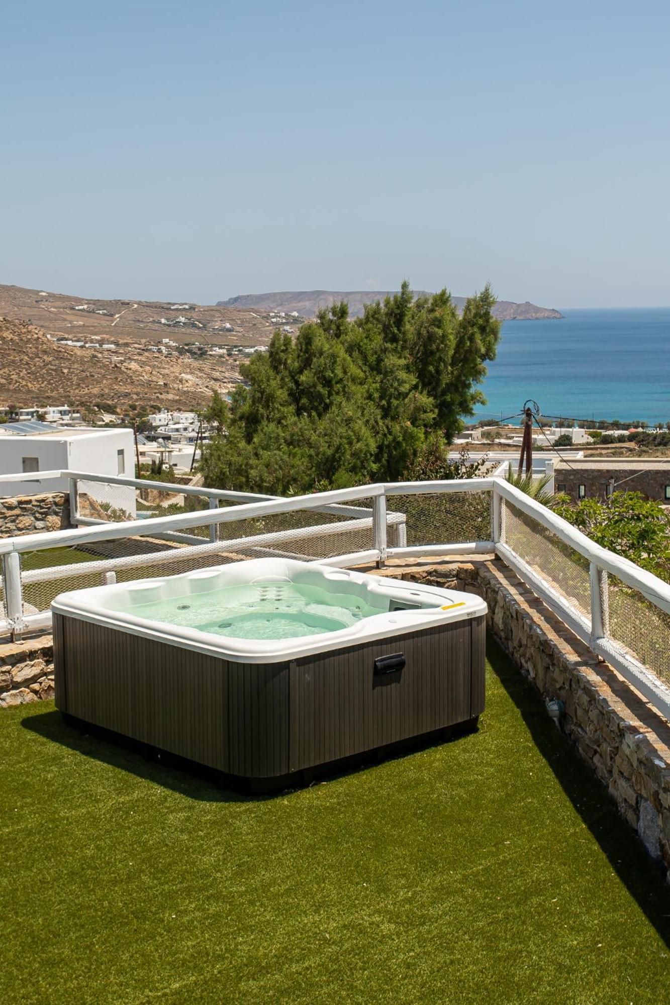 Villa Manolia Luxury Private House By Mykonian Kazarte à Kalo Livadi Extérieur photo