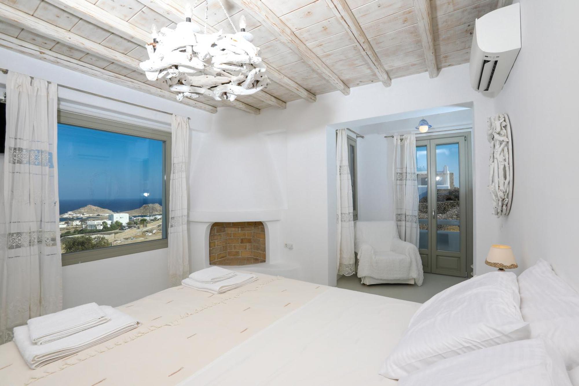 Villa Manolia Luxury Private House By Mykonian Kazarte à Kalo Livadi Extérieur photo